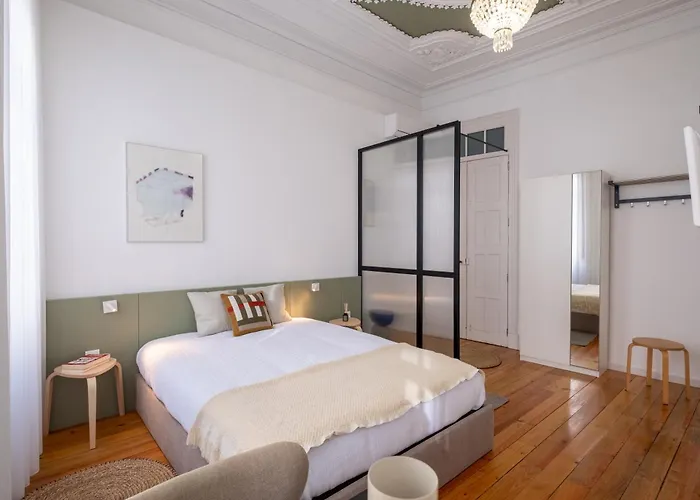 Essence By Minhos Guest * 브라가